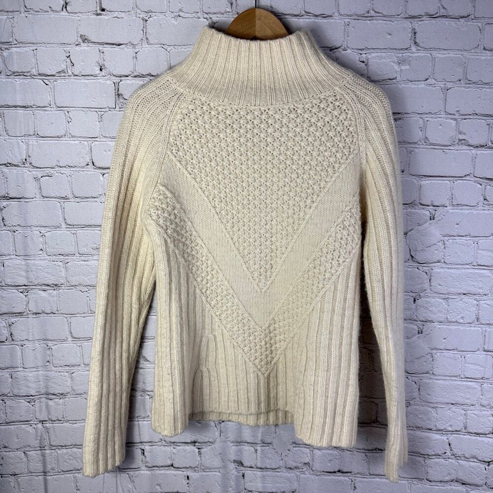 Banana Republic Popcorn Stitch Turtleneck Pullover Wool Blend Size M tall M - Picture 3 of 7